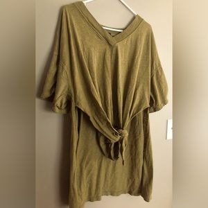 FREE PEOPLE Goldish Green Tie Front Tunic Top  Size XS